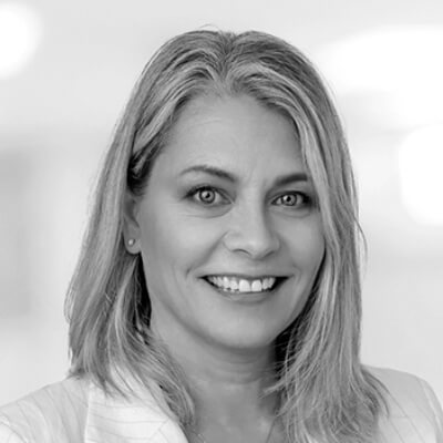 Lisa Bilcik Headshot in Black and White